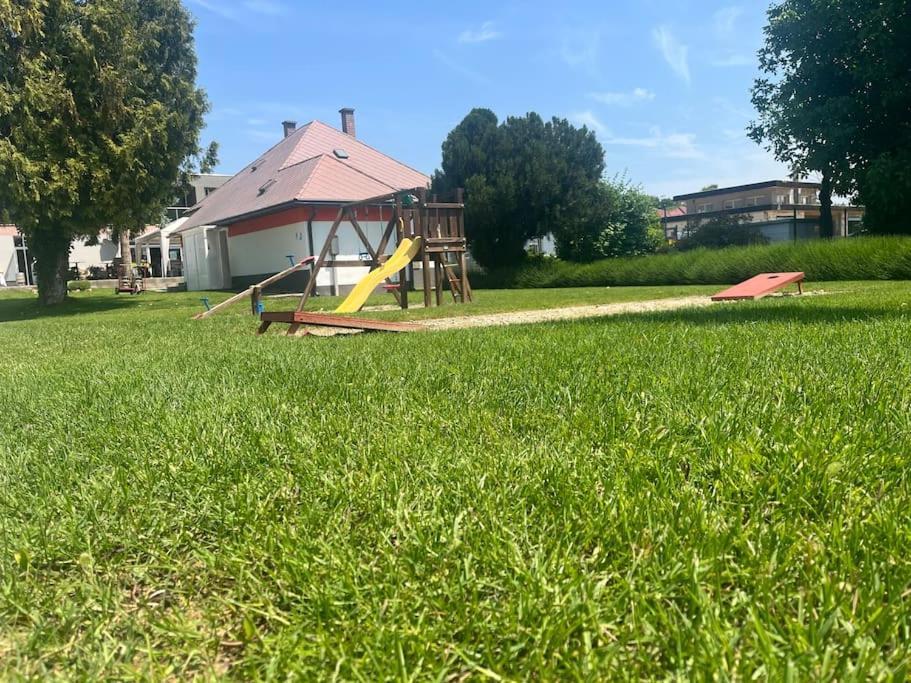 Hedon Brewing Niko Apartment - 200 Meter To The Beach Balatonvilágos Екстериор снимка